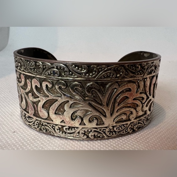 Premier Designs | Monte Carlo cuff bracelet - Picture 3 of 11